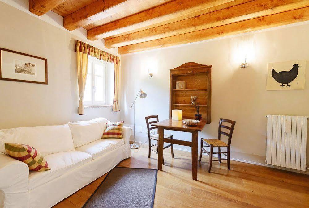 B&B Corte Jago เนกรา ภายนอก รูปภาพ