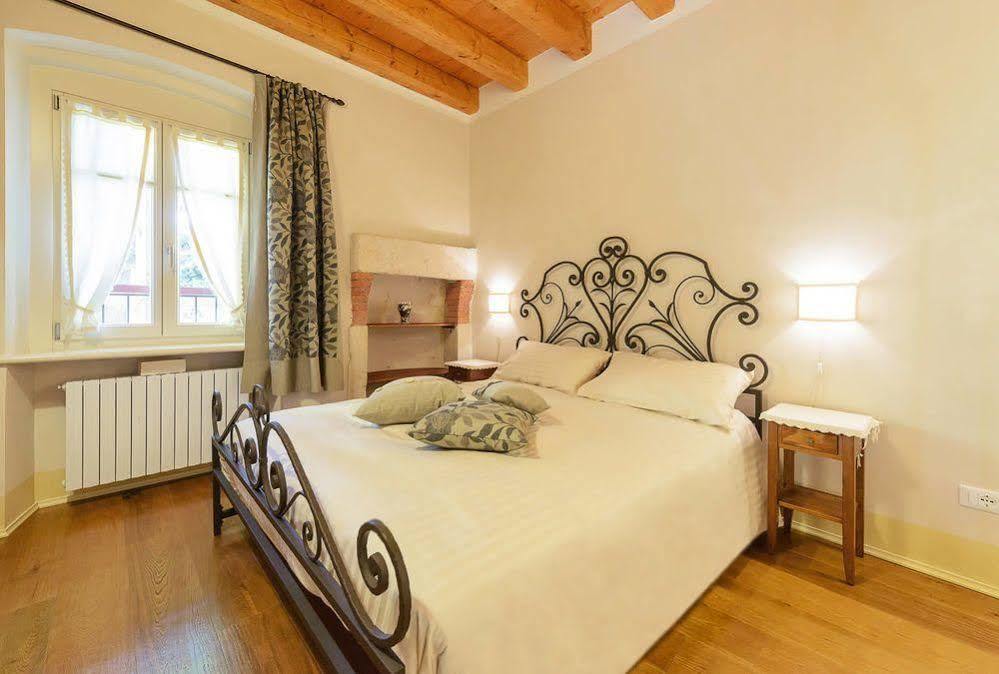 B&B Corte Jago เนกรา ภายนอก รูปภาพ