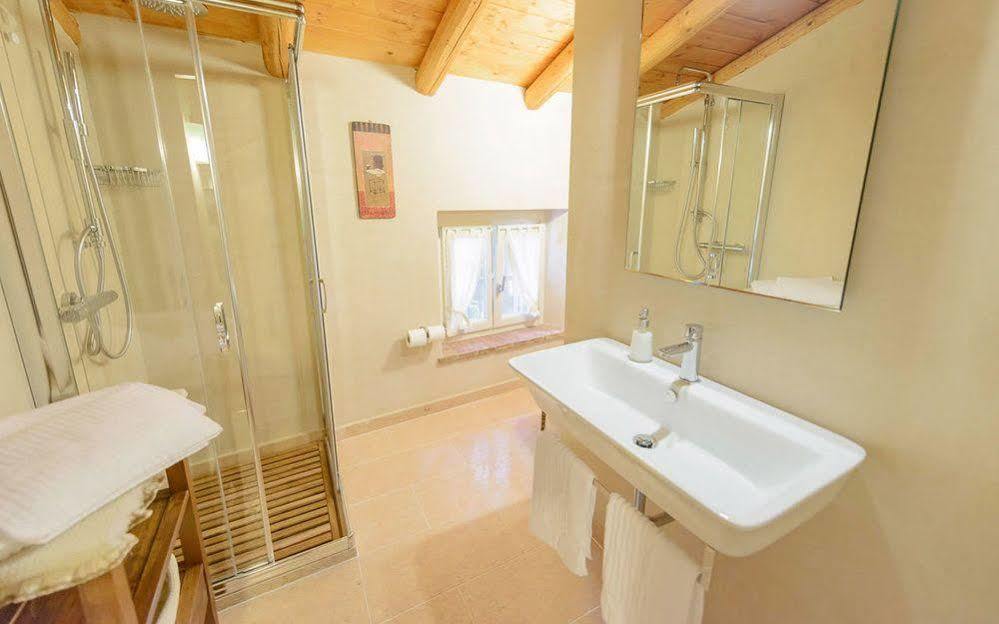 B&B Corte Jago เนกรา ภายนอก รูปภาพ